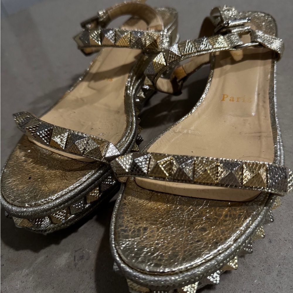 Christian Louboutin Glittering Gold Wedges - Picture 2 of 7